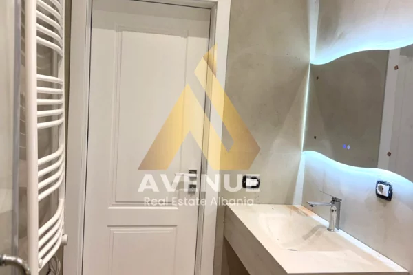 Shtepi me qera Apartament ne Tirane, 1+1, Mobilimi Bosh, pa mobiluar, Pagesa 400  Euro.