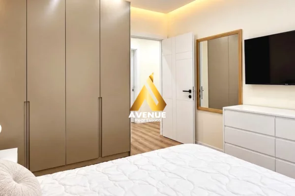 Shtepi me qera Apartament ne Tirane, 2+1, Mobilimi E mobiluar, Pagesa 1,000  Euro.