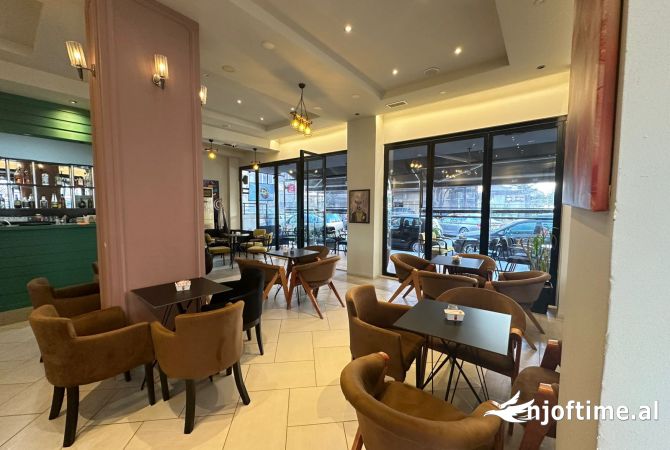 Business Property in Sale 2+1 in Tirana - 235,000 Euro