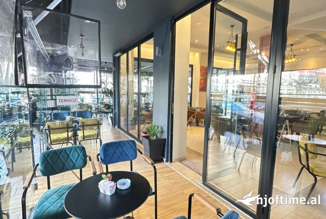 Shitet Super lokal me verand i kompletuar me aredim te ri ne Astir, ne rruge kryesore me hipotek
