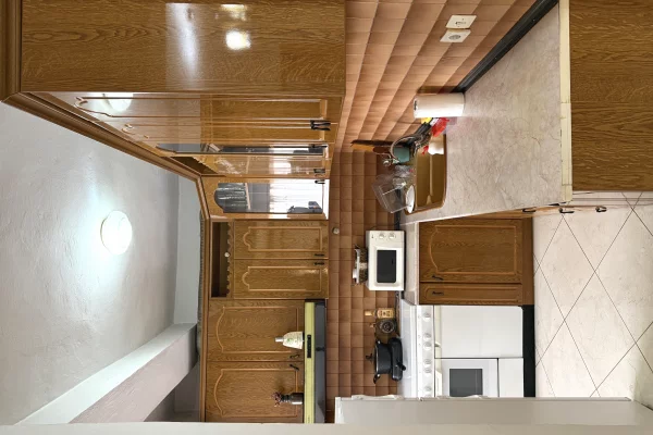 Shtepi me qera Apartament ne Tirane, 2+1, Mobilimi E mobiluar, Pagesa 55,000  Leke.