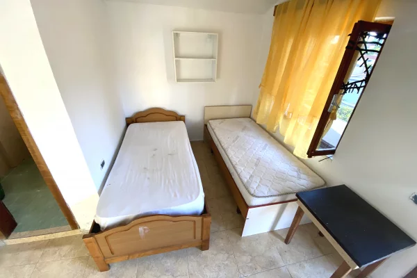 🏡 Jepet Garsoniere me Qira mbi Tregun Elektrik, Tiranë