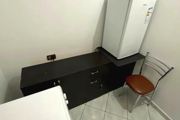 Shtepi me qera Shtepi Private ne Tirane, Garsoniere, Mobilimi E mobiluar, Pagesa 25,000  Leke.