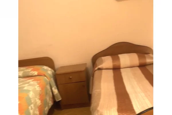 Shtepi me qera Garsoniere ne Tirane - 18,000 Leke