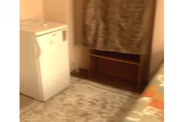 Shtepi me qera Shtepi Private ne Tirane, Garsoniere, Mobilimi E mobiluar, Pagesa 18,000  Leke.