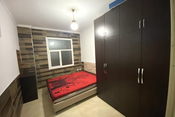 Shtepi me qera Apartament ne Tirane, 1+1, Mobilimi E mobiluar, Pagesa 25,000  Leke.