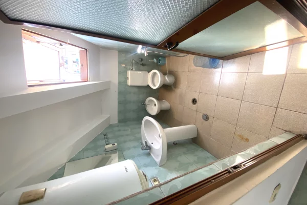 Shtepi me qera Shtepi Private ne Tirane, 2+1, Mobilimi E mobiluar, Pagesa 40,000  Leke.