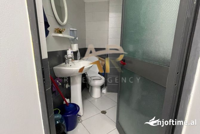 Business Property in Sale 1+1 in Tirana - 90,000 Euro