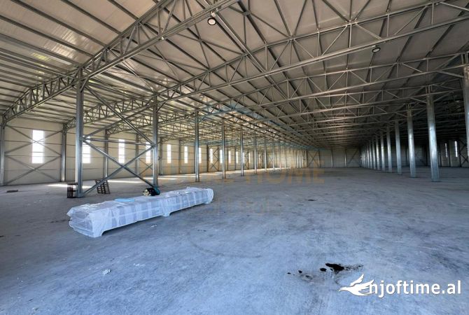 Ambient biznesi me qera 4+1 ne Durres - 10,000 Euro