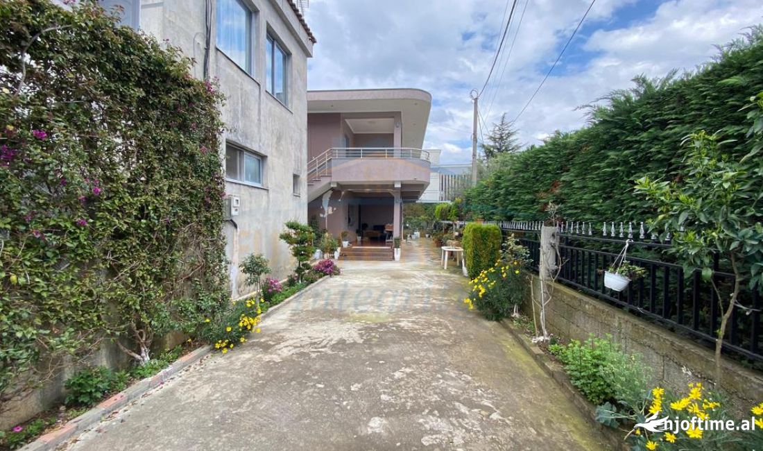 Private house for sale in Tirana 5+1, Furnished