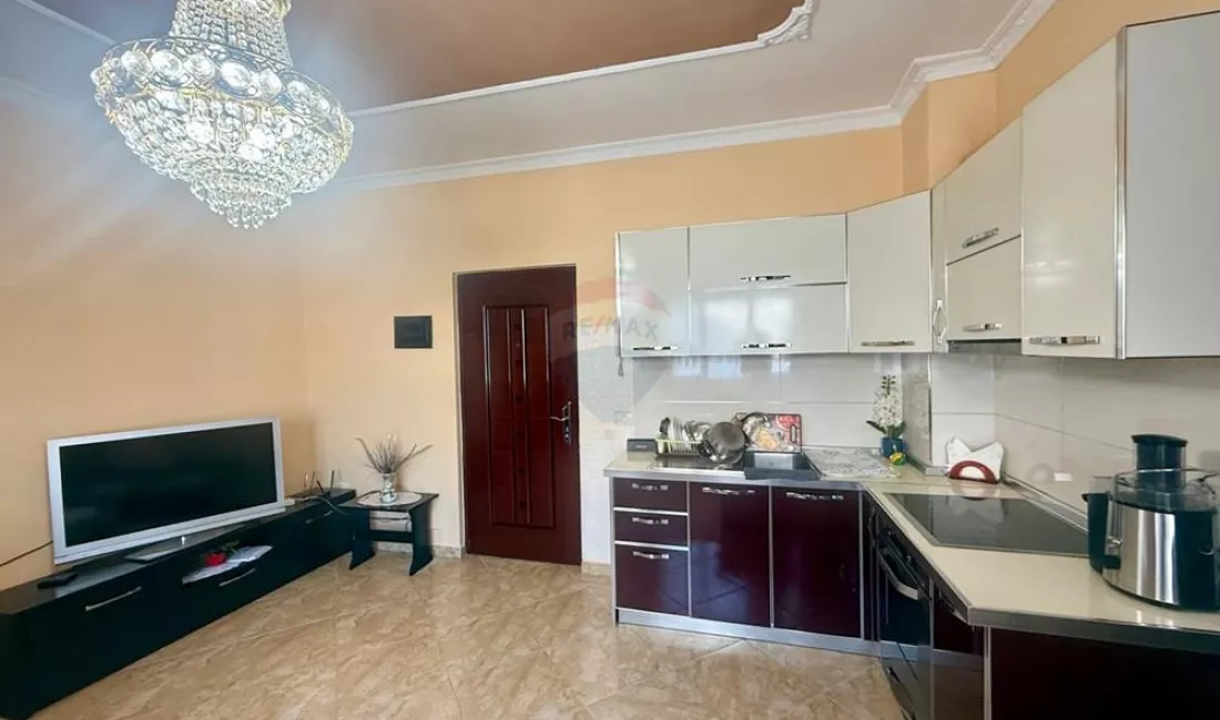 Apartment for sale in Tirana 1+1, Furnished