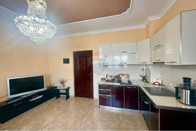 Apartment for sale in Tirana 1+1, Furnished