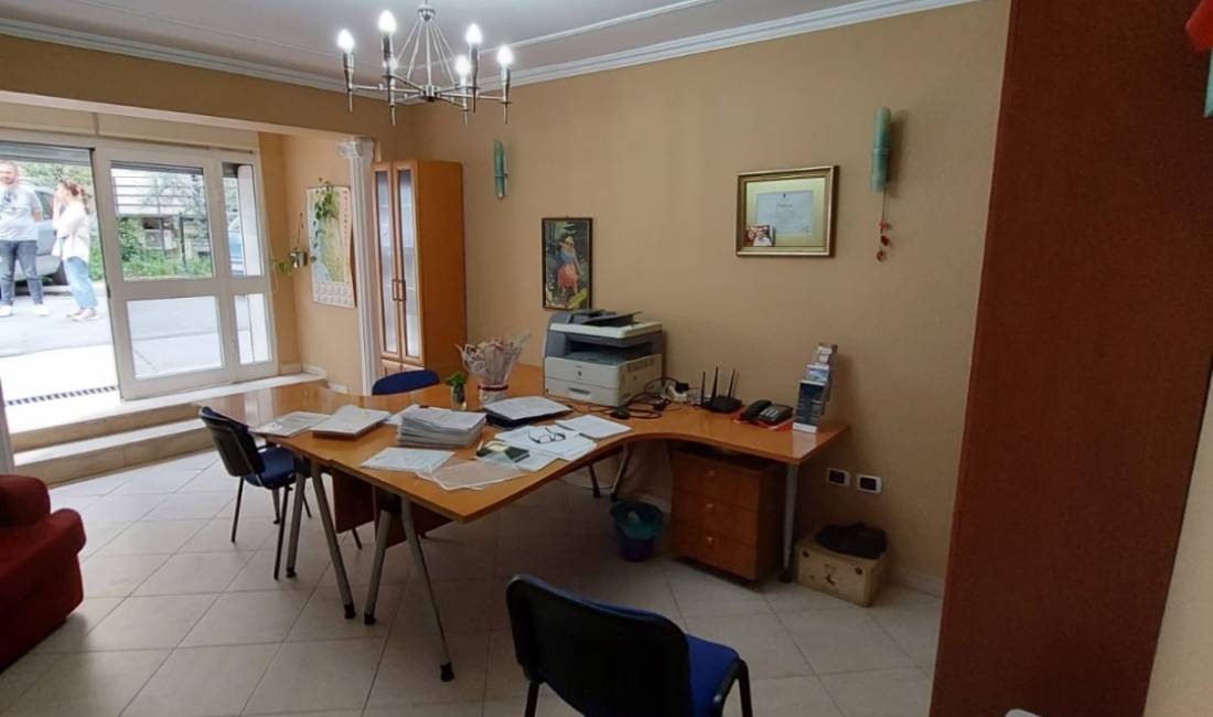 Shitet Ambient Zyre te Shallvaret !