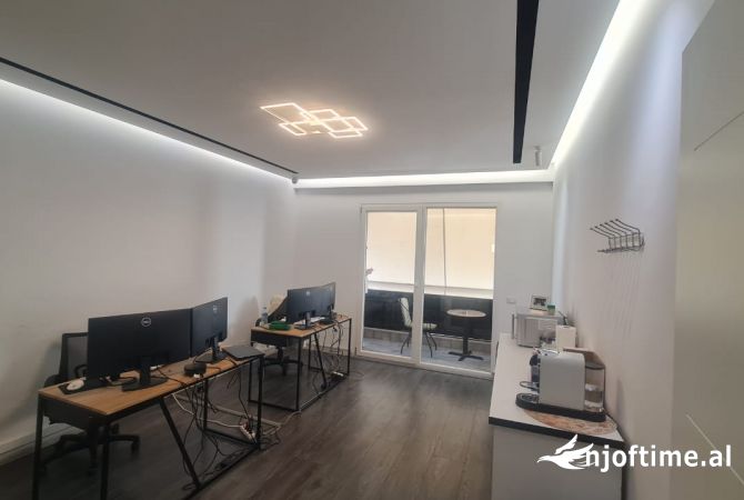 Business Property for Rent 3+1 in Tirana - 1,900 Euro