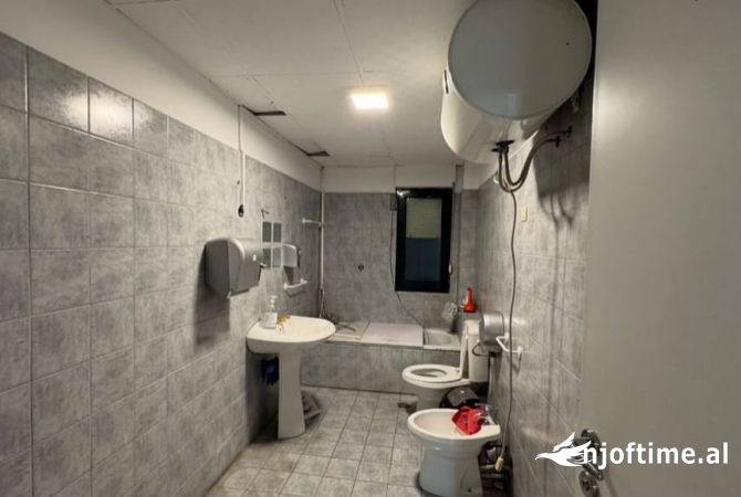 JEPET ZYRE ME QIRA NE BLLOK!