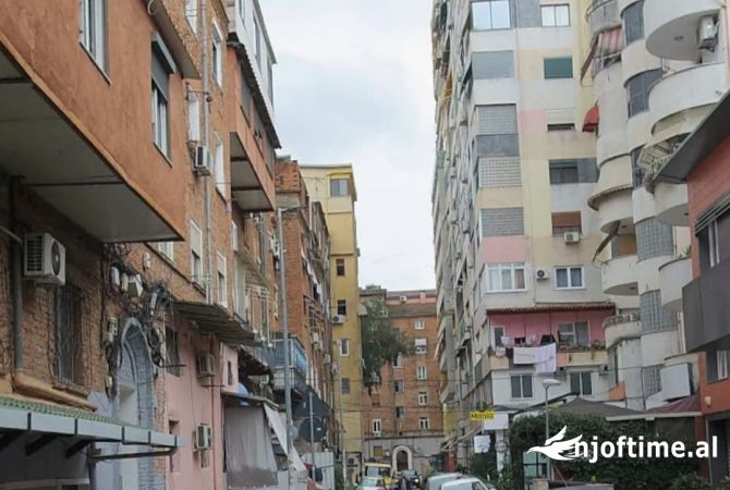 Ambiente Commerciale in Affitto 1+1 a Tirana - 500 Euro