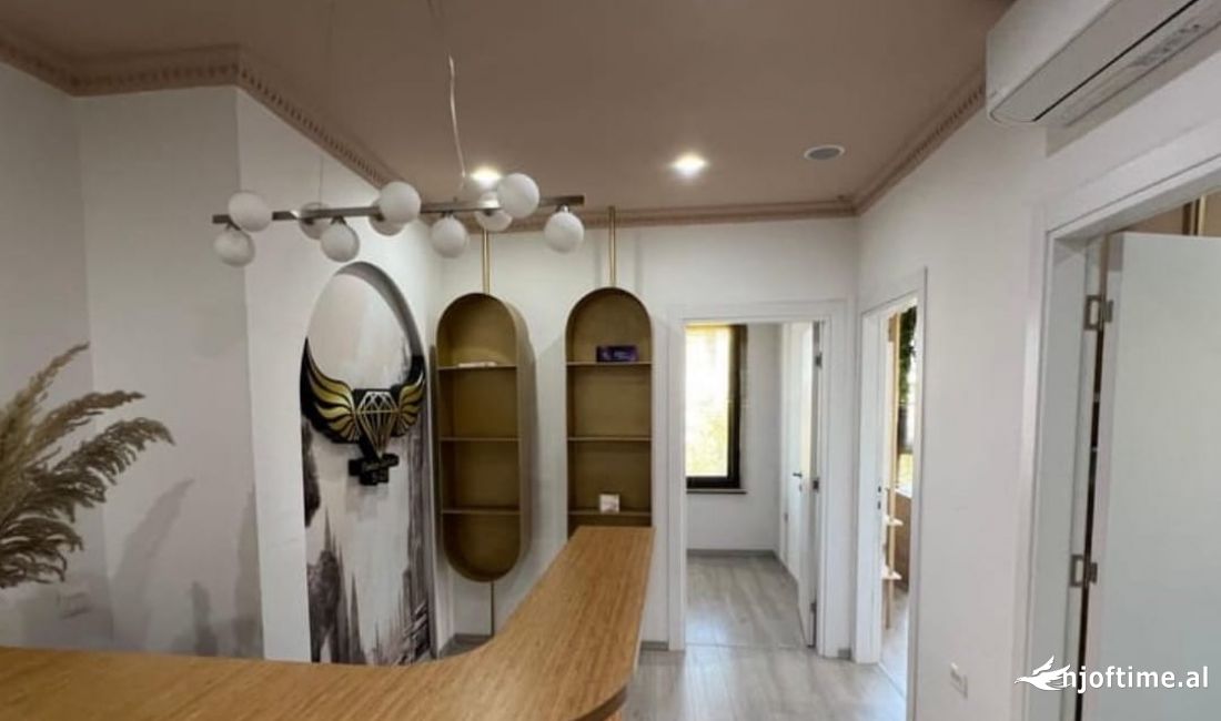 Ambient Per Qira Kompleksi Square 21