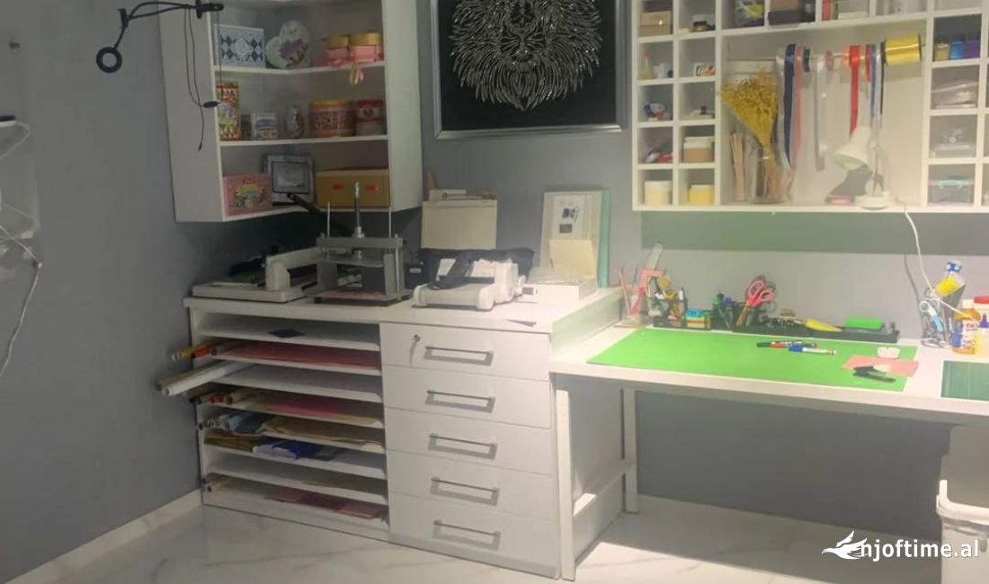 Jepet me qera Dyqan Laprake !