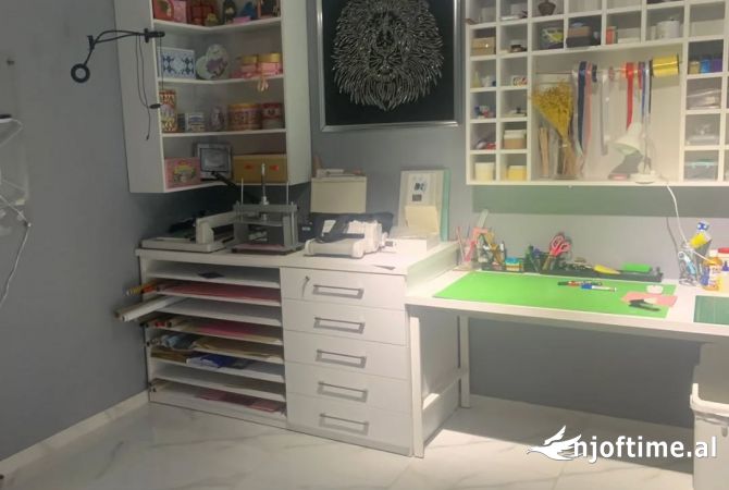 Jepet me qera Dyqan Laprake !