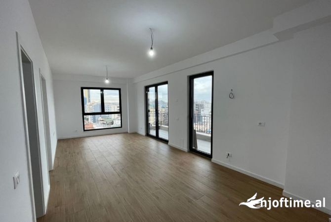 Jepet me Qera Apartament 2+1 per Zyra ne Rezidencen Luxor 3 ne Rrugen Tefta Tashko Koco
