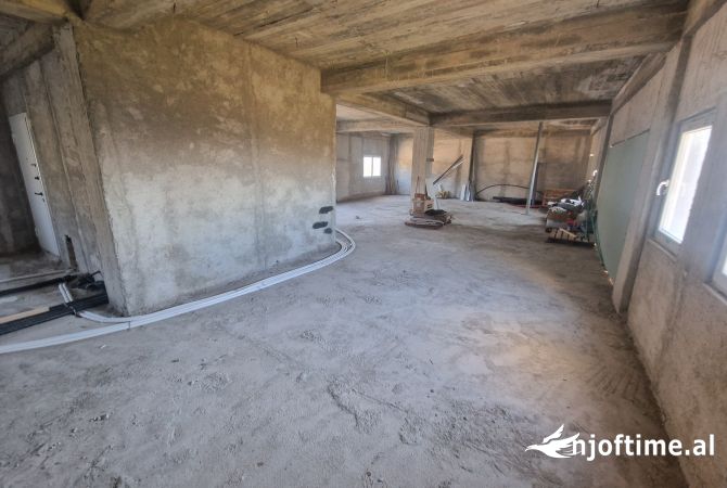 Jepet me qera magazine ne Babrru.