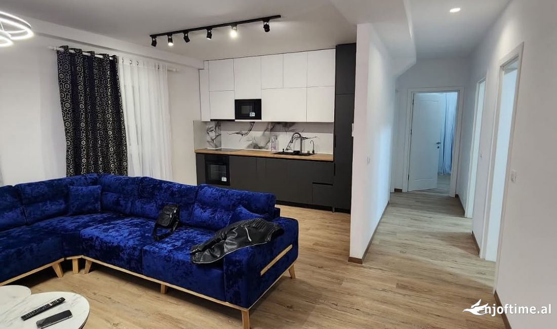 Shtepi me qera Apartament ne Tirane, 2+1, Mobilimi E mobiluar, Pagesa 1,600  Euro.