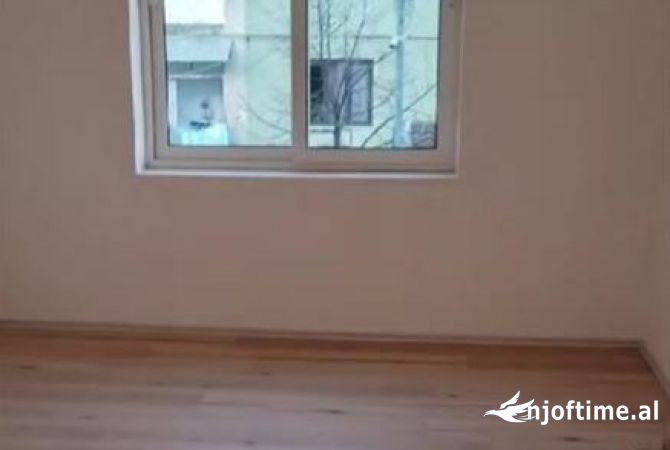 Apartment for sale in Tirana 1+1, Emty