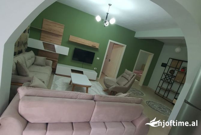 JEPET ME QERA 2+1 SHTEPI PRIVATE NE SAUK‼️