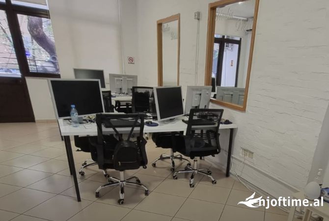 Ambient biznesi ne shitje 3+1 ne Tirane - 200,000 Euro