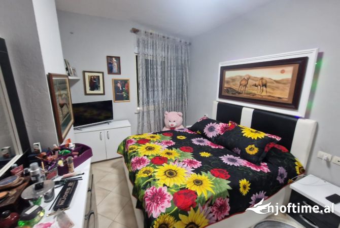 Shtepi ne shitje Apartament ne Durres, 1+1, Mobilimi E mobiluar, Pagesa 72,000  Euro.