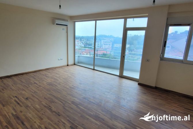 Ambient biznesi ne shitje 5+1 ne Tirane - 700,000 Euro