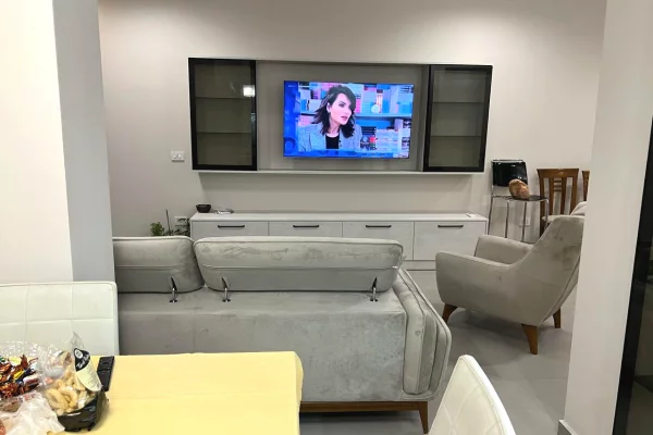 Appartamento in affitto a Tirana 1+1, Arredato