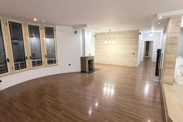 Apartment for sale in Tirana 2+1, Emty