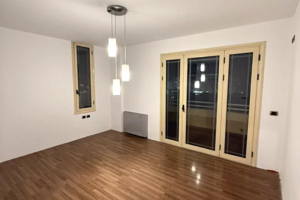 Apartment for sale in Tirana 2+1, Emty
