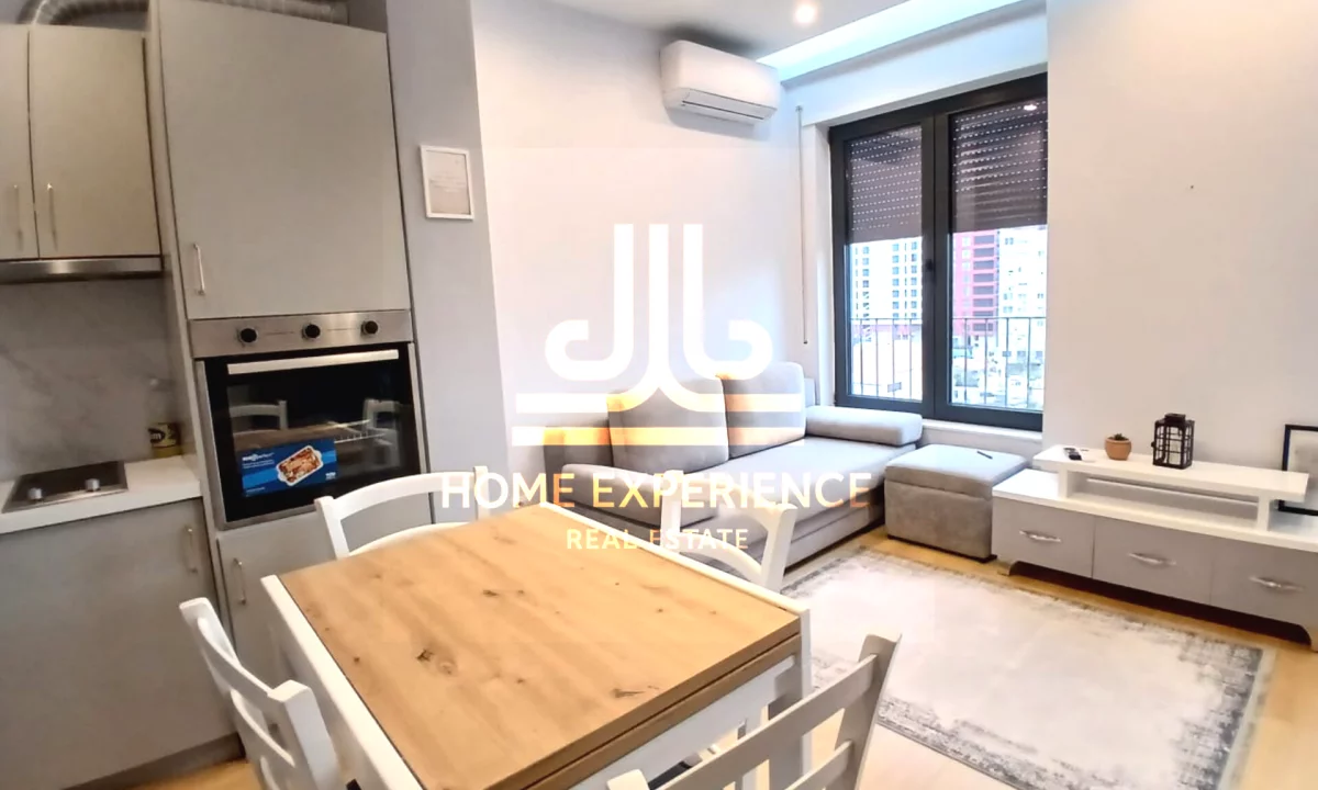 Appartamento in affitto a Tirana 1+1, Arredato