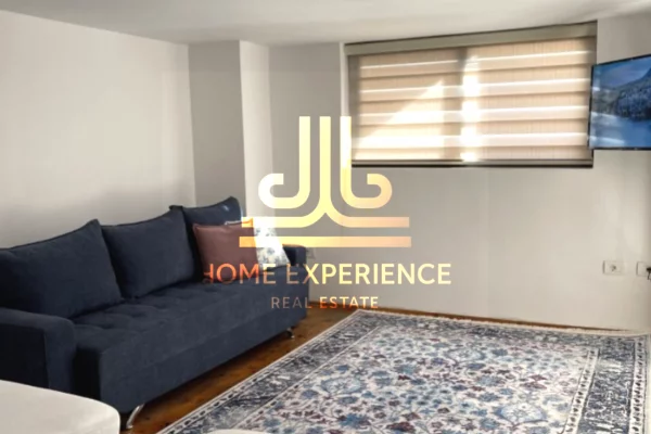 Appartamento in affitto a Tirana 1+1, Arredato