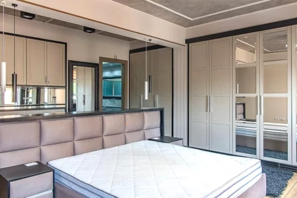 Appartamento in affitto a Tirana 2+1, Arredato