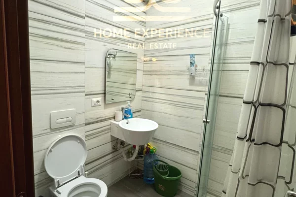 Appartamento in affitto a Tirana 2+1, Arredato