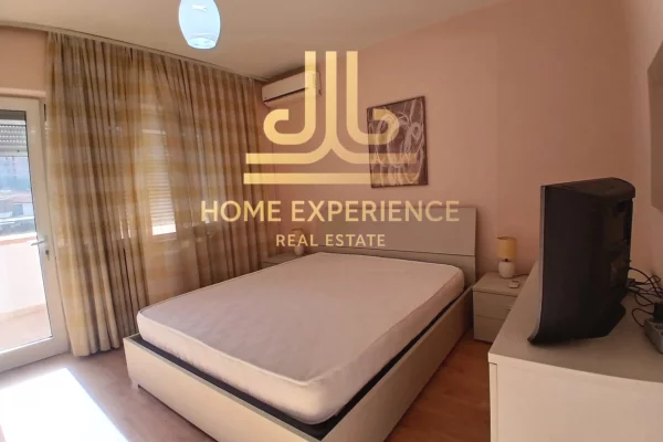 Appartamento in affitto a Tirana 2+1, Arredato