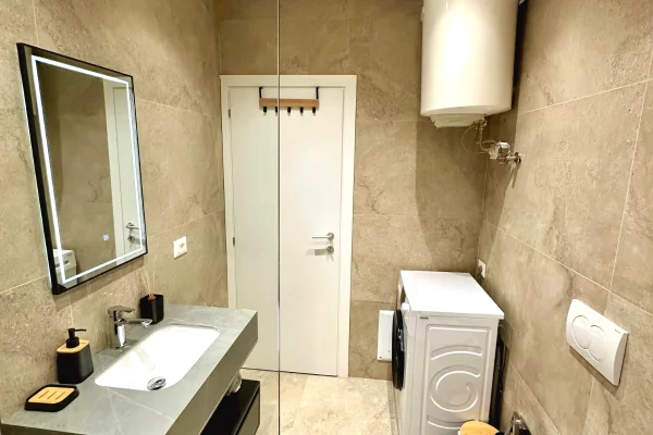 Shtepi me qera Apartament ne Tirane, 2+1, Mobilimi E mobiluar, Pagesa 700  Euro.