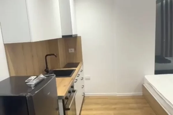 Appartamento in affitto a Tirana Garsoniere, Arredato