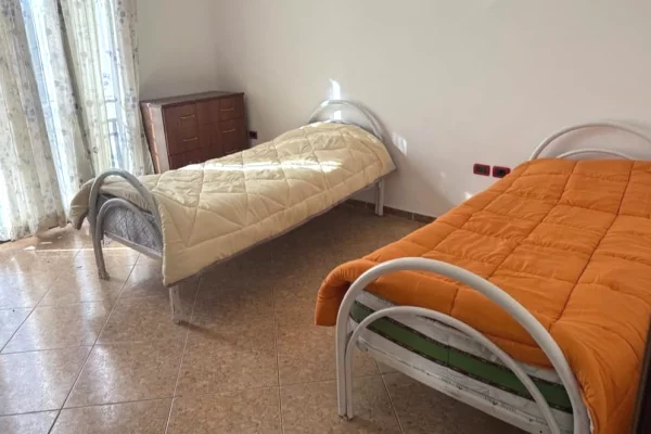 Casa in affitto 1+1 a Tirana - 43,000 Leke