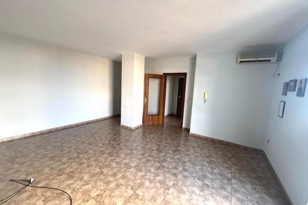 Casa in affitto 2+1 a Tirana - 65,000 Leke