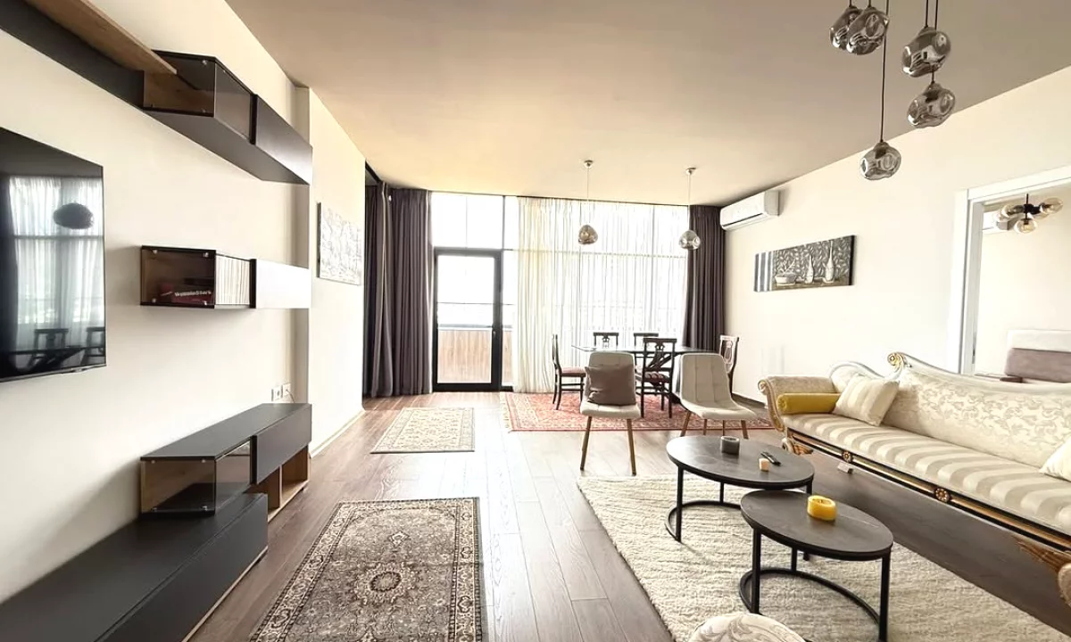 Shtepi ne shitje Apartament ne Tirane, 2+1, Mobilimi E mobiluar, Pagesa 199,000  Euro.