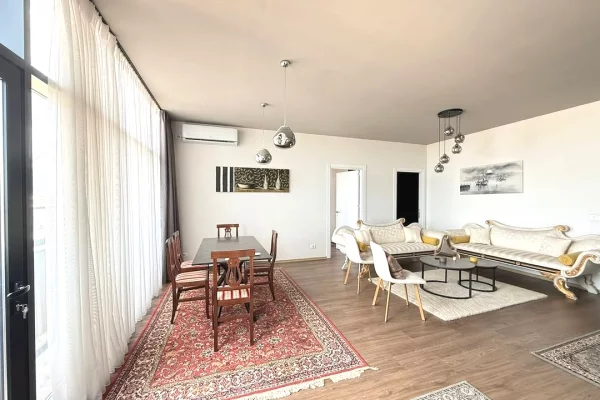 Shtepi ne shitje Apartament ne Tirane, 2+1, Mobilimi E mobiluar, Pagesa 199,000  Euro.