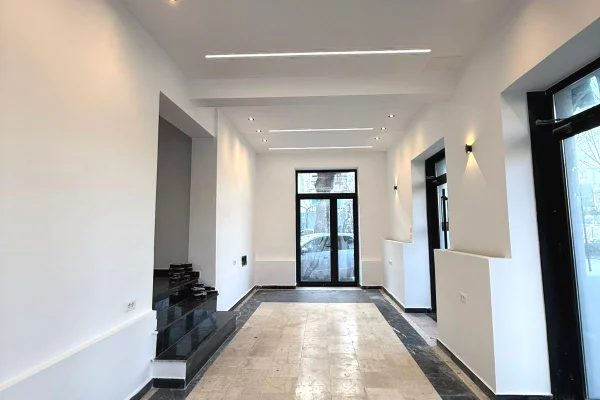 Business Property in Sale 1+1 in Tirana - 410,000 Euro