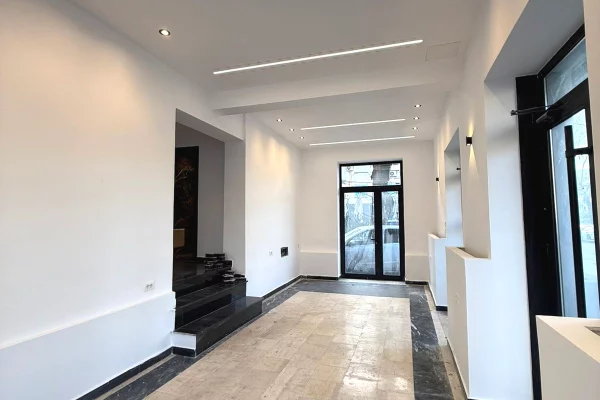 Business Property in Sale 1+1 in Tirana - 410,000 Euro