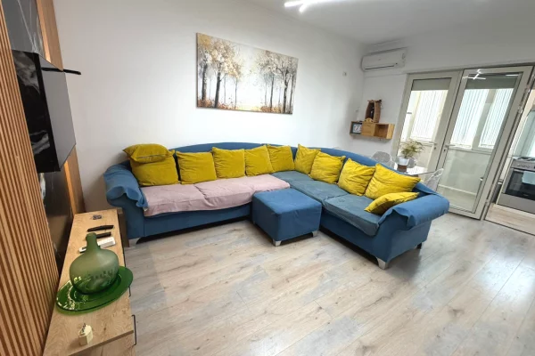 House for Rent 3+1 in Tirana - 1,350 Euro