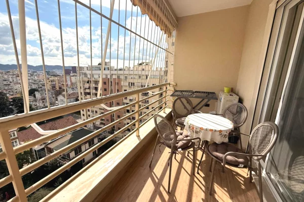 Shtepi ne shitje Apartament ne Tirane, 2+1, Mobilimi E mobiluar, Pagesa 290,000  Euro.