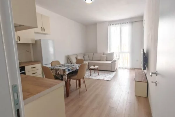 APARTAMENT ME QIRA 1+1 – POLIGRAFIKU